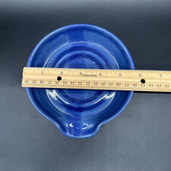 Art Pottery Spoon Rest Blue Round Kitchen Accessory Utensil Holder Stove Top - Picture 7 of 8